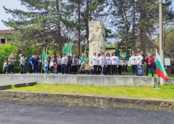 В Караманово почетоха паметта на героя граничар Асен Илиев