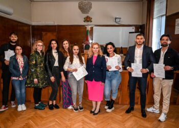 Стажант-юристите официално встъпиха в длъжност в Окръжен съд – Русе