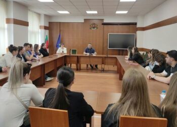 Студентски учебни практики започнаха в Административен съд-Русе
