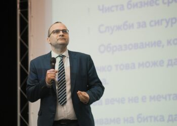 Мартин Димитров: За първи път България скъси преднината на Румъния към европейските доходи