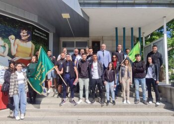Абитуриентите на Професионалната гимназия в Бяла се срещнаха с кмета