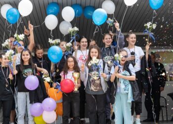 Емоционално посрещане за шампионките по баскетбол до 12 години в Русе