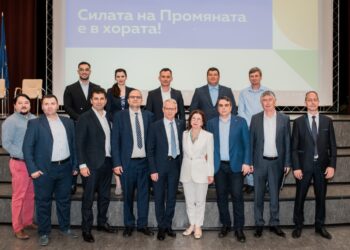 Лидерите на ПП откриха предизборната кампания на ПП-ДБ в Русе /ВИДЕО/