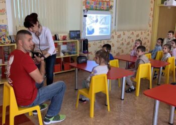 Сестри от онкодиспансера в Русе гостуваха на децата в ДГ „Русалка“