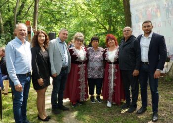 Водачите на листата на ГЕРБ-СДС започнаха обиколката си в общините в Русенско
