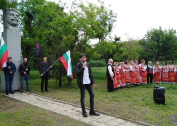 121 години от гибелта на Гоце Делчев отбелязаха НЧ „Гоце Делчев 2009“ и ВМРО-Русе