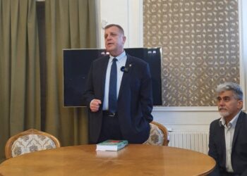 Красимир Каракачанов представи новата си книга пред русенци