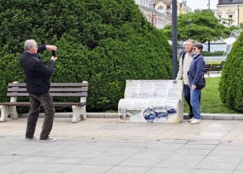 Пейките книги в центъра на Русе се завърнаха след ремонт