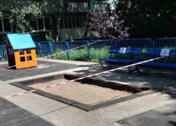 Община Русе и „Ас Строй“ подмениха пясъчниците в 133 детски площадки
