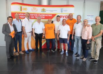 Откриха официално Държавното лично първенство по вдигане на тежести в Русе /ВИДЕО/
