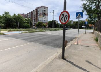 Направиха повдигната пешеходна пътека на ул.“Потсдам“ в Русе, законна е