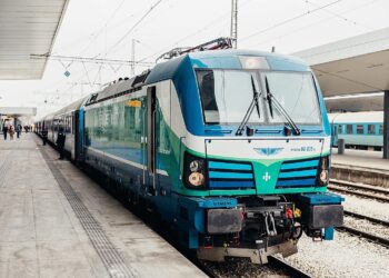 Най-после: БДЖ пусна директен влак между Русе и Пловдив