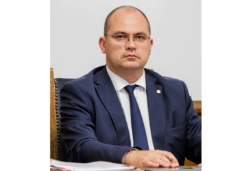 Депутатът от Русе Златан Златанов води комисията за Нотариуса и Пепи Еврото