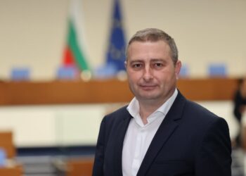 Русенският депутат Николай Братованов предлага промени в Закона за адвокатурата