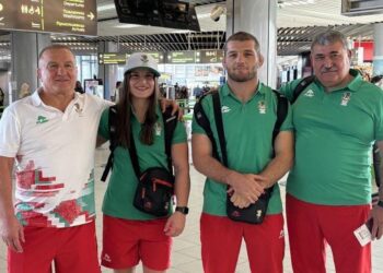 Русенските състезателки в борбата Биляна Дудова и Юлияна Янева вече са в Париж