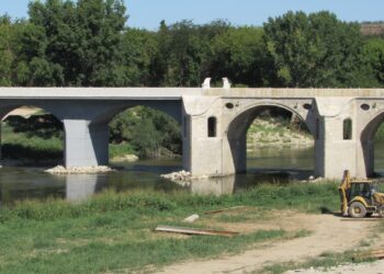 Колю Фичето ще приветства туристите в новия Експо център на Бяла /ВИДЕО/