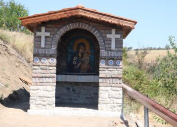 Издигнаха нов параклис край Джулюница за Голяма Богородица
