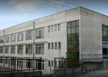 Прекратиха конкурси за директори на три училища в Русенско, няма кандидати