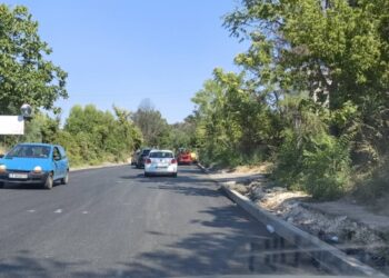 Нов асфалт радва шофьорите по пътя за Средна кула и Басарбово