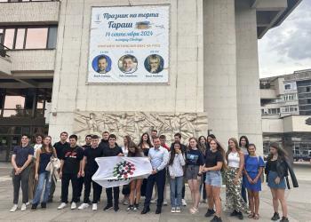 Младежи обсъдиха с кмета Пенчо Милков идеи за развитието на Русе