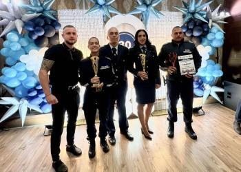 Пътните полицаи от Русе с три национални отличия, жените си върнаха обратно купата