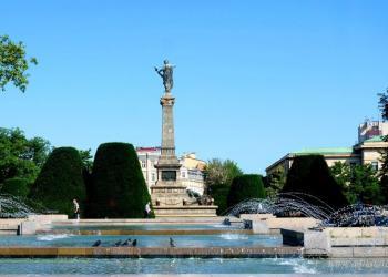 Фонтанът пред общината ще се ремонтира, за да създава нови водни ефекти