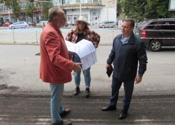 Ремонтите на бул.“Цар Фердинанд“ и ул.„Войводова“-без затваряне за МПС /ВИДЕО/