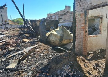 РИОСВ: Започнало е почистване на опожарения склад в Русе