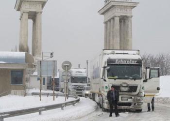 Румънската страна ще почиства снега от Дунав мост тази зима