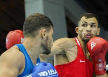 Радо Росенов си осигури медал от Европейското по бокс