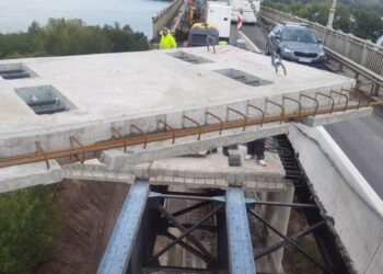 Подобряват устойчивостта на Дунав мост при вибрациите от тежкия пътен трафик