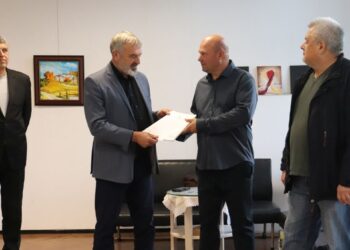 Бивш треньор по бокс от Търговище откри самостоятелна изложба в Русе