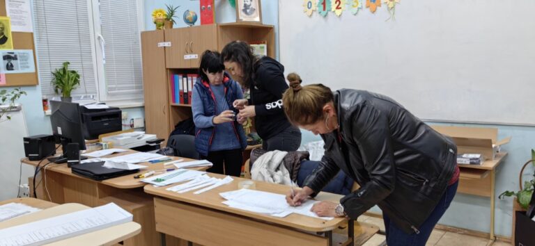 Започва изплащането на възнагражденията на секционните комисии в Община Русе