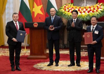 Кметът на Русе не е съгласен с 6-месечния контрол на Дунав мост след Шенген