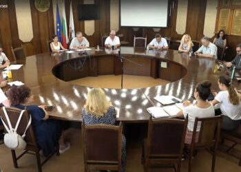 Съветниците се ангажираха с нови задачи за чистия въздух в Русе