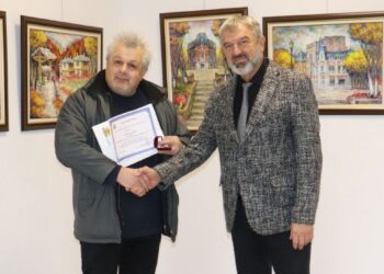 Председателят на Дружеството на художниците в Русе бе отличен със знака на областния управител