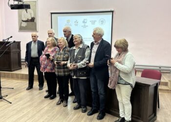 Регистър на русенските учители обобщава постиженията им за поколенията