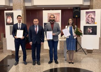 В Русе връчиха награди „Студент на годината“ за научни и спортни успехи