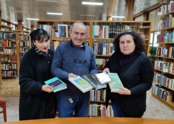 Създателят на водния куклен театър ще го представи в родния си град Русе