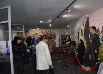 Кметът на Бяла покани училищни директори от Русенско на иновативна среща