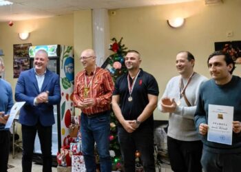 Полицаи, пожарникари и общинари мериха сили в турнир по шах в Русе