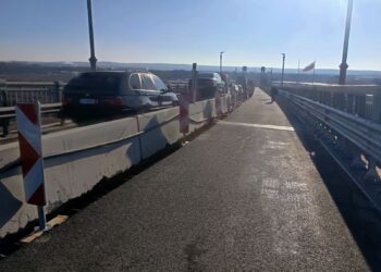 На 20 декември се възстановява движението в двете посоки по Дунав мост при Русе