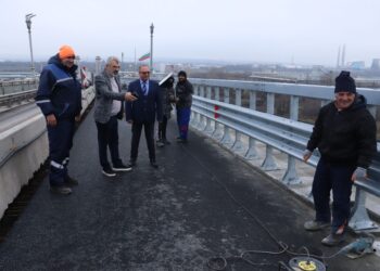 Пускат движението по Дунав мост и в двете ленти около празниците