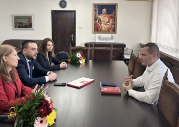 Кметът Пенчо Милков се срещна с новия изп.директор на Българо-румънската камара