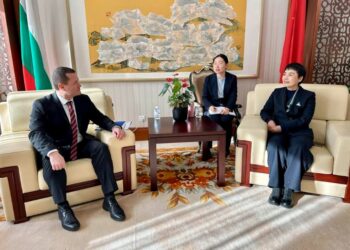 Кметът на Русе поздрави посланик Дай Цинли с Китайската нова година и обсъди проекти с Китай