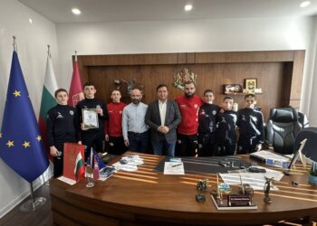 Кметът на Ветово се срещна с отбора по свободна борба „Шкули“ от Северна Македония