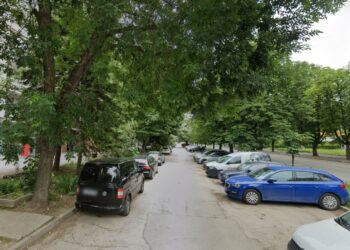 Община Русе: Колите пред бл.“Ахелой 1″ и бл.“Клокотница 1″ – да се преместят временно