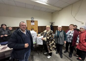 Депутатът Иван Иванов се срещна с русенци и направи дарение в Долно Абланово