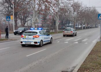 Блъснатото момче в Русе е 16-годишен ученик, бързал за училище