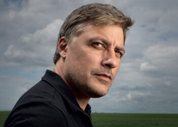 Актьорът Владо Карамазов представя книгата си в Експо центъра на Бяла